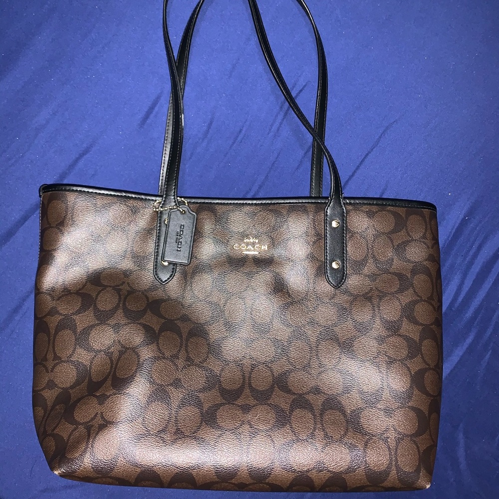 Coach Shoulder Bag